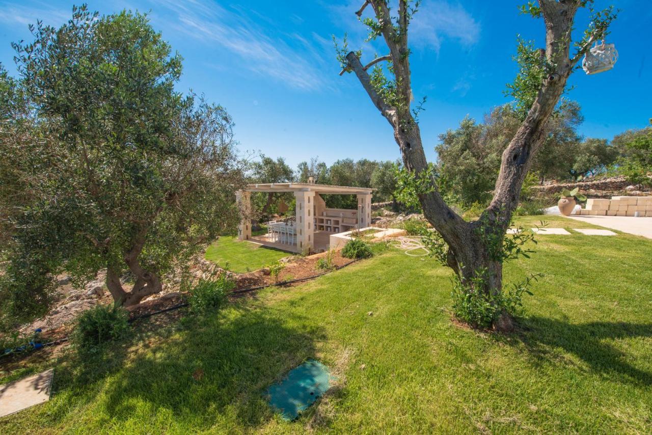 Tenuta Lamia Degli Ulivi - Ostuni Puglia - Ancient Lamia And Modern Villa Exterior foto